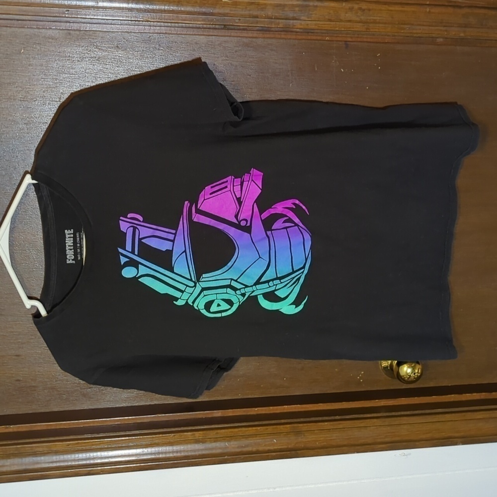 Fortnite DJ Yonder Graphic tee in Black